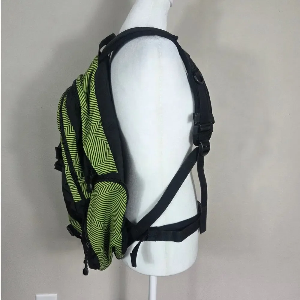 Burton Vintage Snowboard Backpack Daypack Green & Black Purple Interior